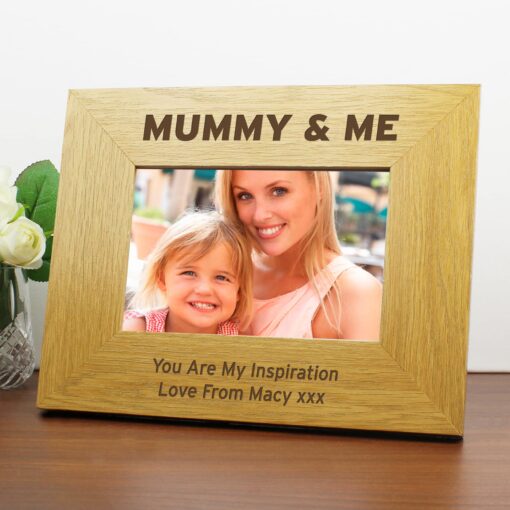 (product) Personalised Oak Finish 6x4 Mummy & Me Photo Frame