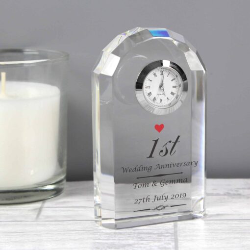 (product) Personalised Heart Motif Crystal Clock