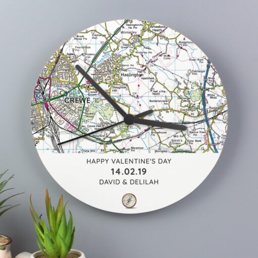 (product) Personalised Present Day Map Compass Wooden Clock