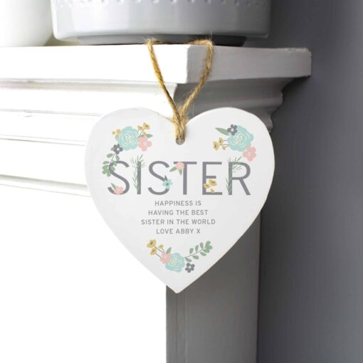 (product) Personalised Sister Floral Wooden Heart Decoration