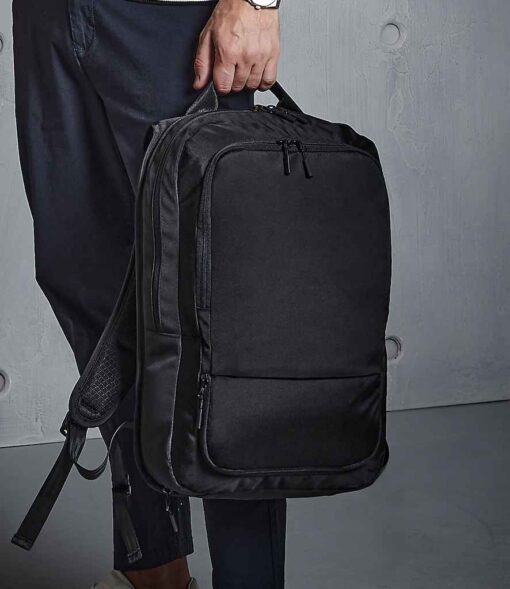 Quadra Pitch Black 24 Hour Backpack