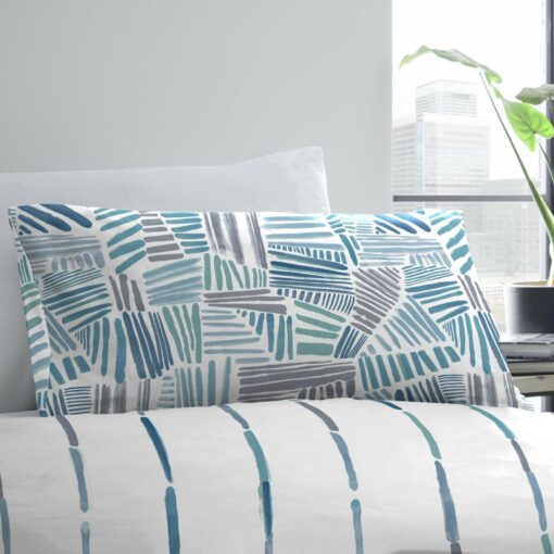 90's Nostalgia Bedding Set in Blue Mona