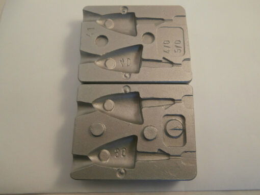 Aluminum, Mould Fish Head Jig 30 & 40 gram Brilliant for Cod Conger Ling Pollack - cb41-25-x-4-05-0-vmc-red