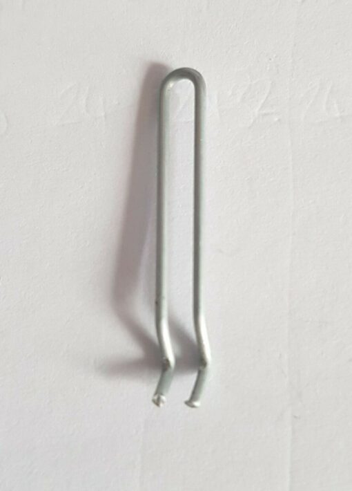 Galvanised U clips for Bopedo and DCA weights 2 sizes - Small x 100