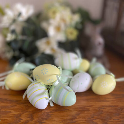 Hanging Egg Decorations
