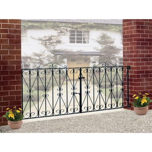 Regent Scroll Metal Driveway Gates 914mm High
