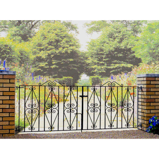 Stirling Premium Scroll Metal Driveway Gates 914mm High Quality