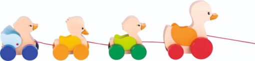 Goki Pull-along Duck Family